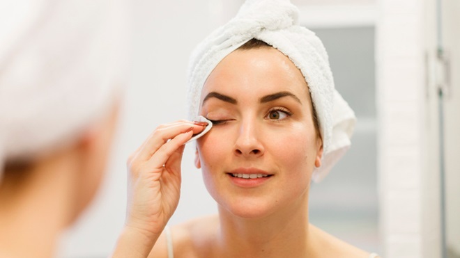Nut van oogmake-up remover