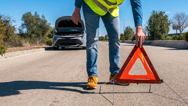 autovakantie veiligheid verkeersdriehoek hesje