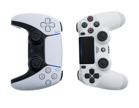 twee witte PS5 controllers