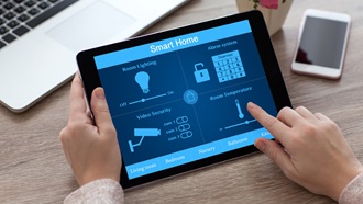 Hoe bescherm ik mijn camera of deurbel tegen hackers?