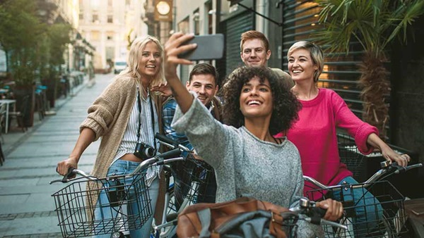 Prendre belle photo entre amis smartphone