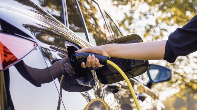 hoe elektrische auto opladen