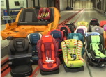 Autostoelen klaar om getest te worden door Test Aankoop experts.