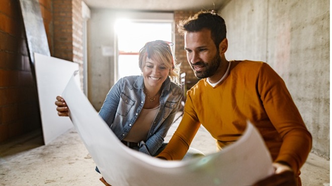 koppel overweegt renovatie en renovatielening