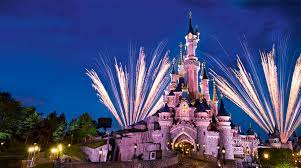 De parken van Walt Disney lijden onder de conjunctuur. Moet u in het aandeel van de groep beleggen?