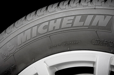 Michelin heeft zijn kwartaalresultaat bekendgemaakt en stelt zijn prognoses neerwaarts bij. Moet u in het aandeel van de groep beleggen?